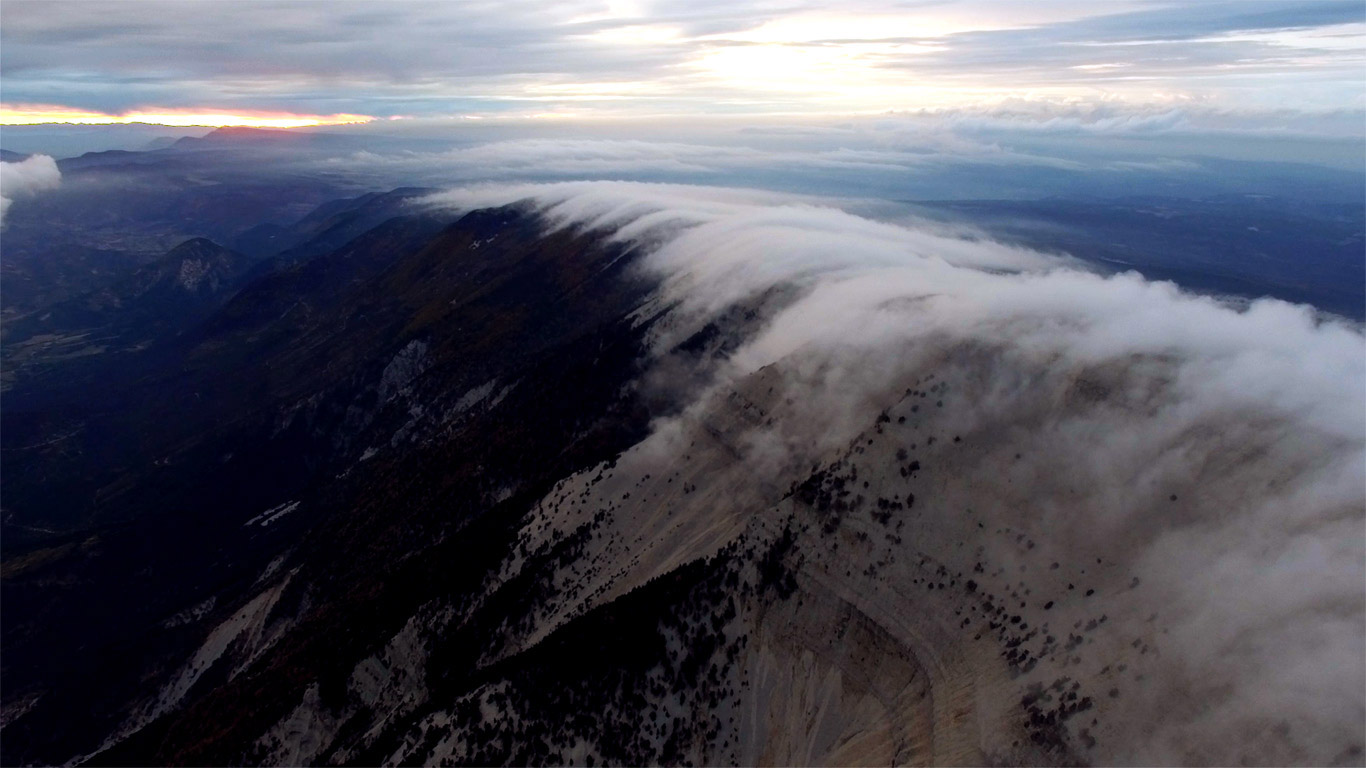 Clouds over Mont Ventoux, France (© Drone Under/Nimia)(Bing Canada)