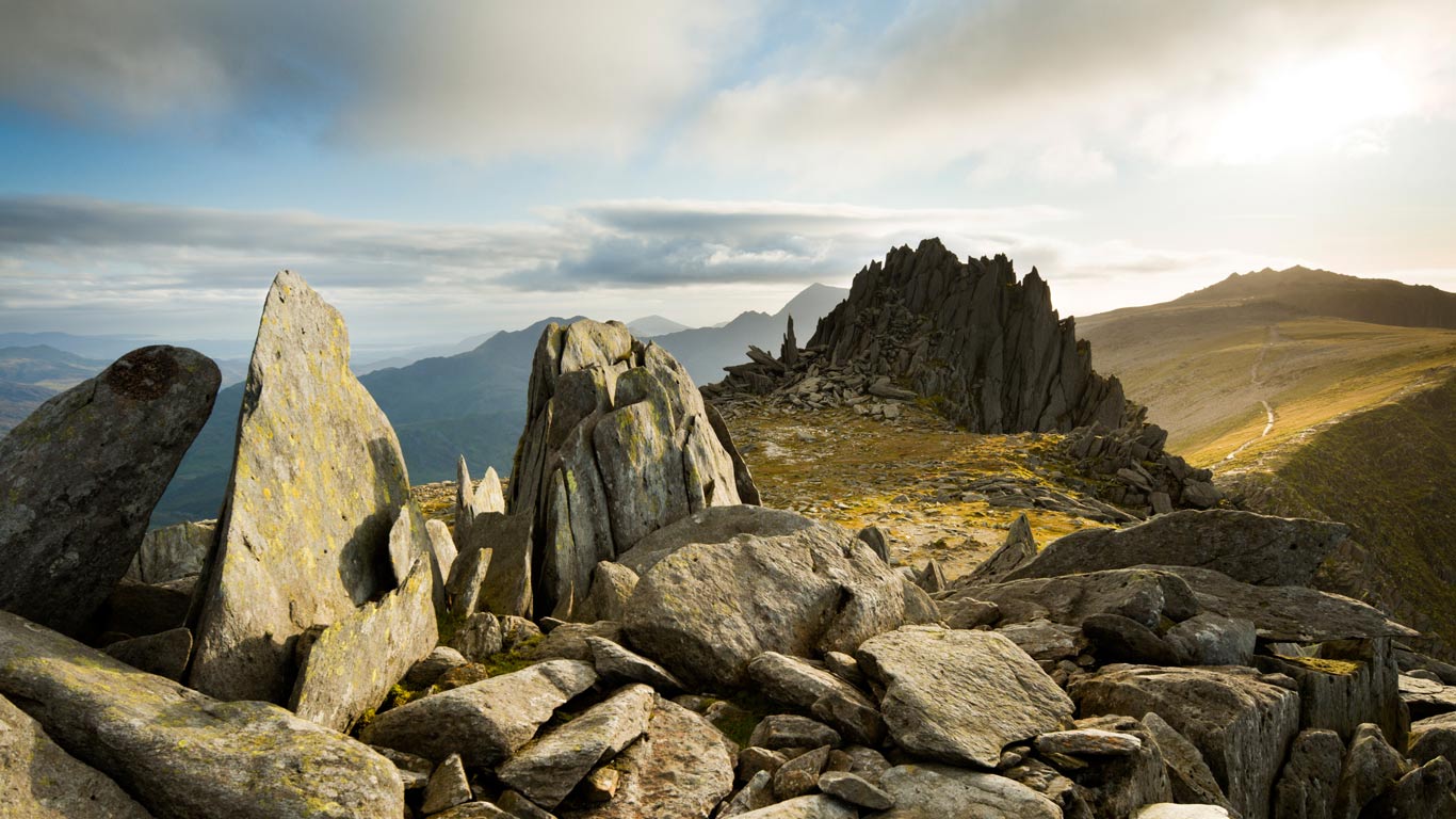 Castell y Gwynt on Glyder Fach in Snowdonia, Wales (© SIME/eStock Photo)(Bing United Kingdom)