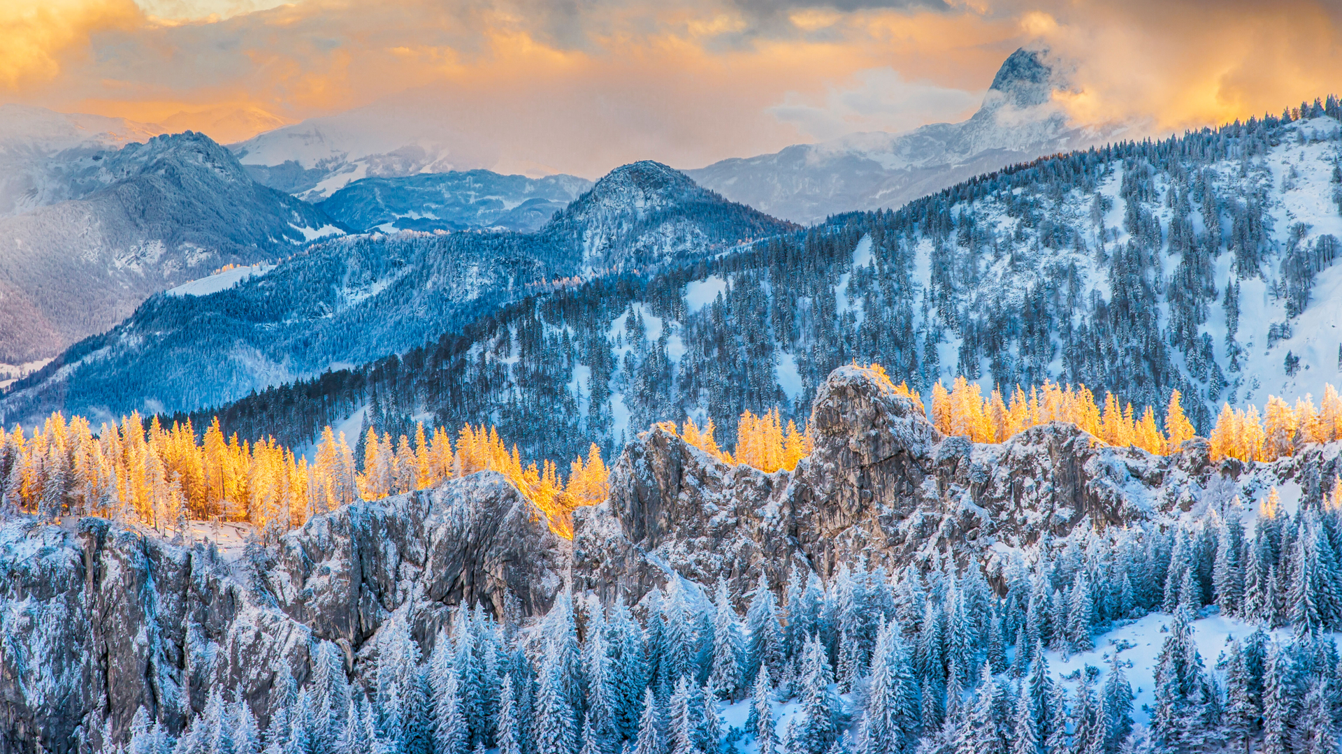 坎彭万德山，基姆高地区阿绍，德国巴伐利亚州 (© Toni Anzenberger/plainpicture)(Bing China)