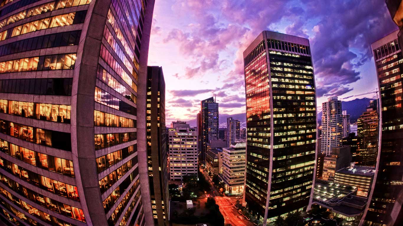 Downtown Vancouver fisheye perspective of a beautiful sunset (© Douglas Knisely/Flickr/Getty Images)(Bing Canada)