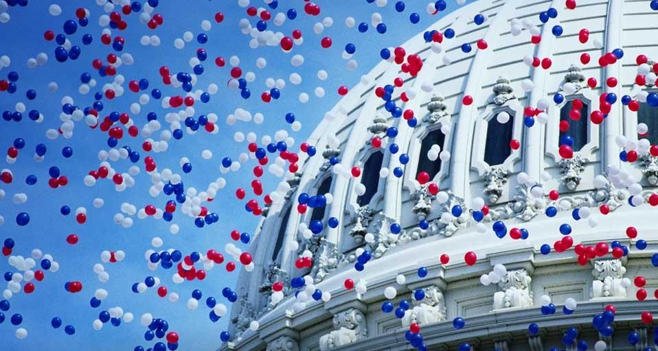 Balloons floating over the U.S. Capitol dome, Washington, D.C. (© Joseph Sohm; Visions of America/Corbis) &copy; (Bing United States)