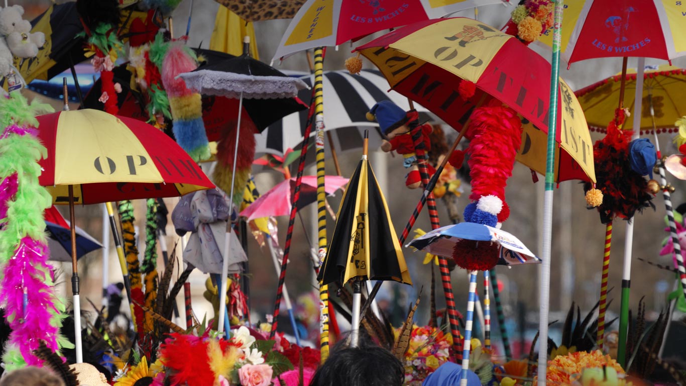 Carnaval de Dunkerque, Pas-de-Calais, France (© Richard Soberka/Age fotostock)(Bing France)