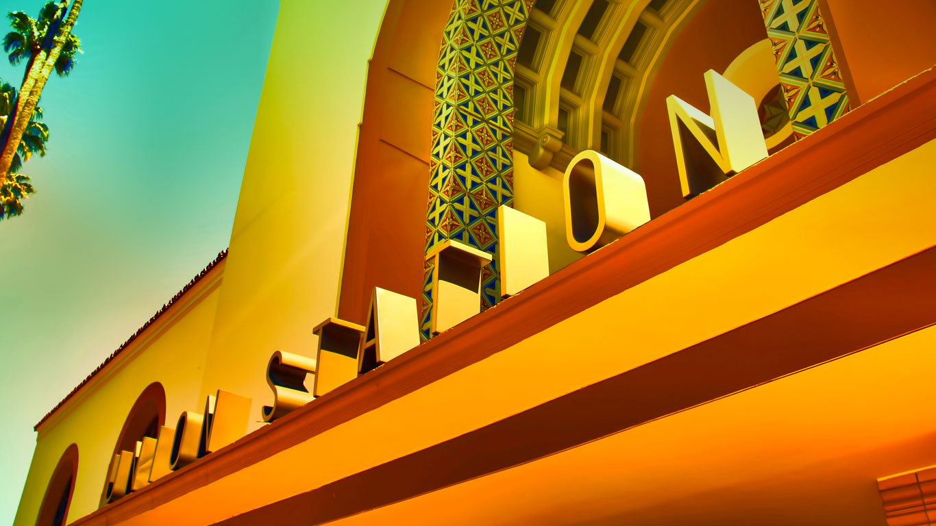 Los Angeles Union Station, California, USA (© Ted Vancleave/Gallery Stock)(Bing United Kingdom)
