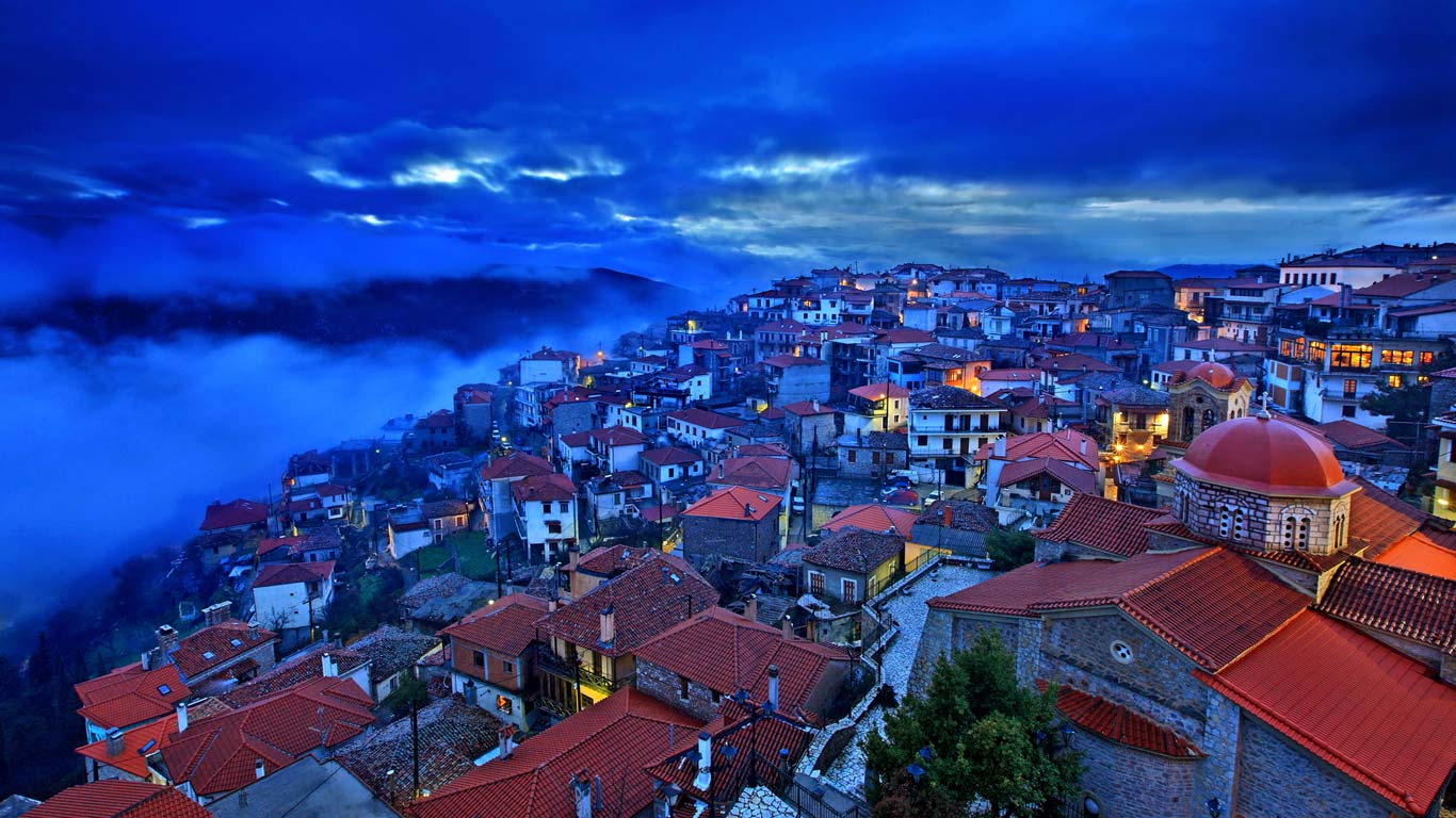 Arachova, Greece (© Hercules Milas/Alamy)(Bing United States)