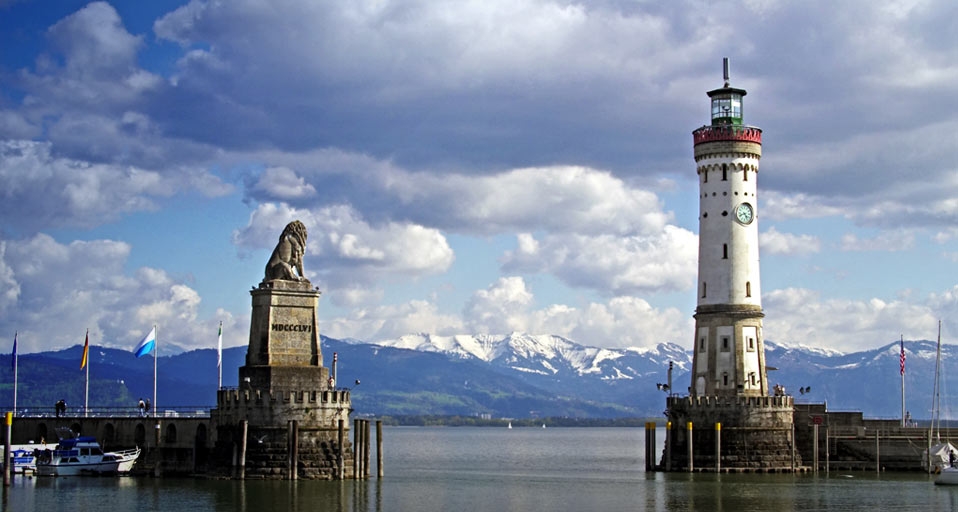 Lindau Harbor, with lighthouse and lion statue, on Lake Constance, Bavaria, Germany -- Charles Mahaux/Photolibrary &copy; (Bing United Kingdom)