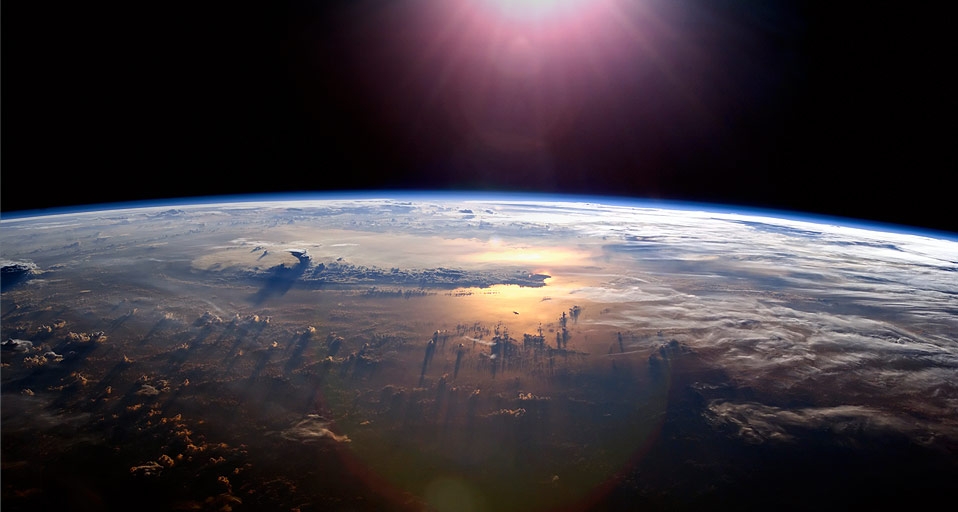 Sunset Over the Pacific From Orbit -- NASA/Corbis &copy; (Bing United Kingdom)