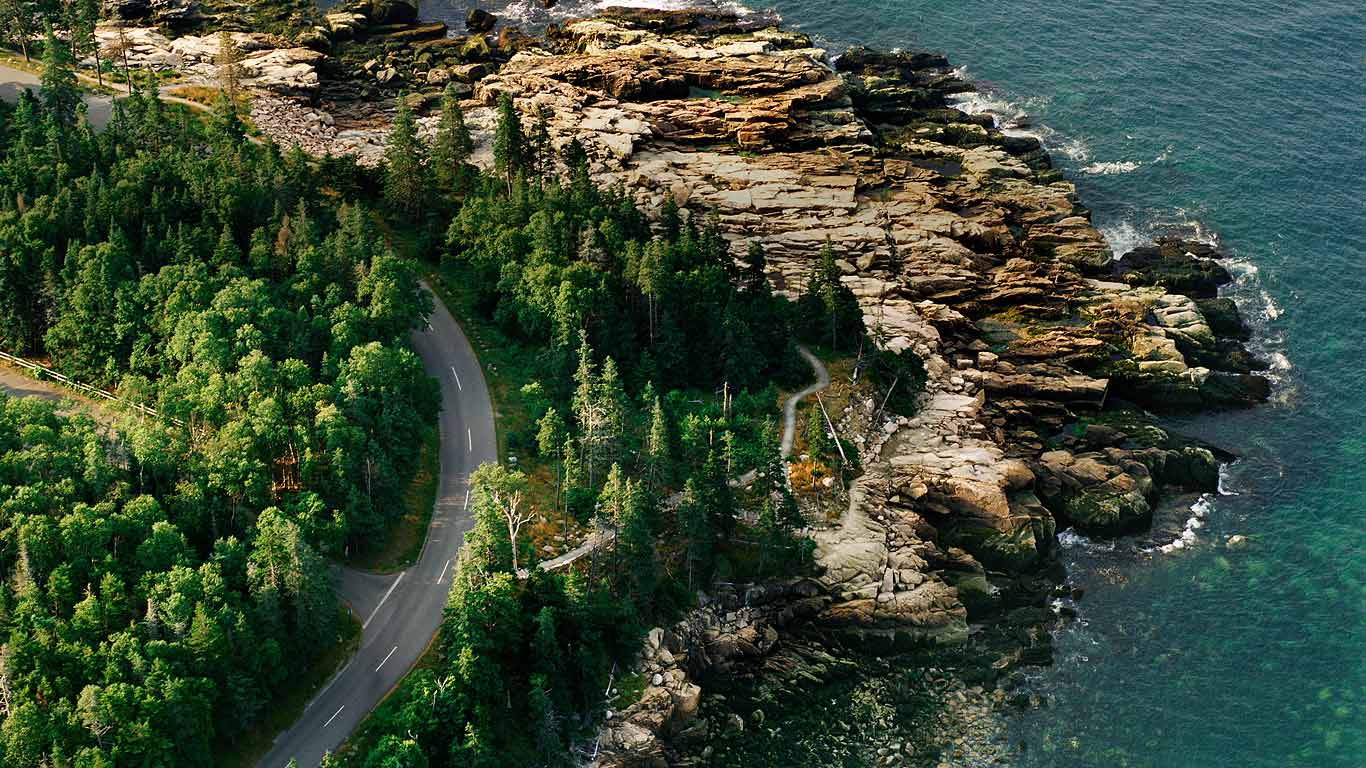 Coastline of Acadia National Park, Maine (© David Zimmerman/Masterfile)(Bing United States)