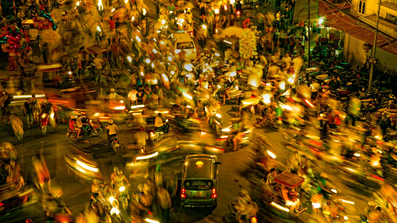 Hanoi, Vietnam (© David Santiago Garcia/Aurora Photo)(Bing United Kingdom)