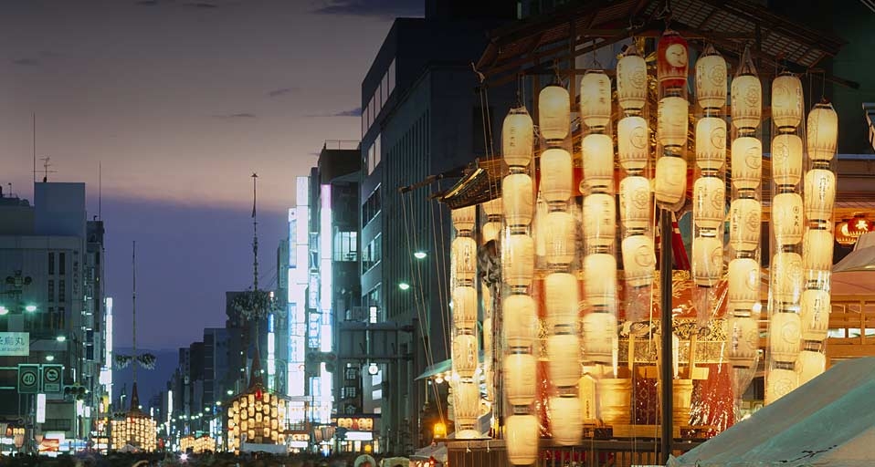 ｢京都祇園祭・宵山｣京都 -- Japan Travel Bureau/Photolibrary &copy; (Bing Japan)