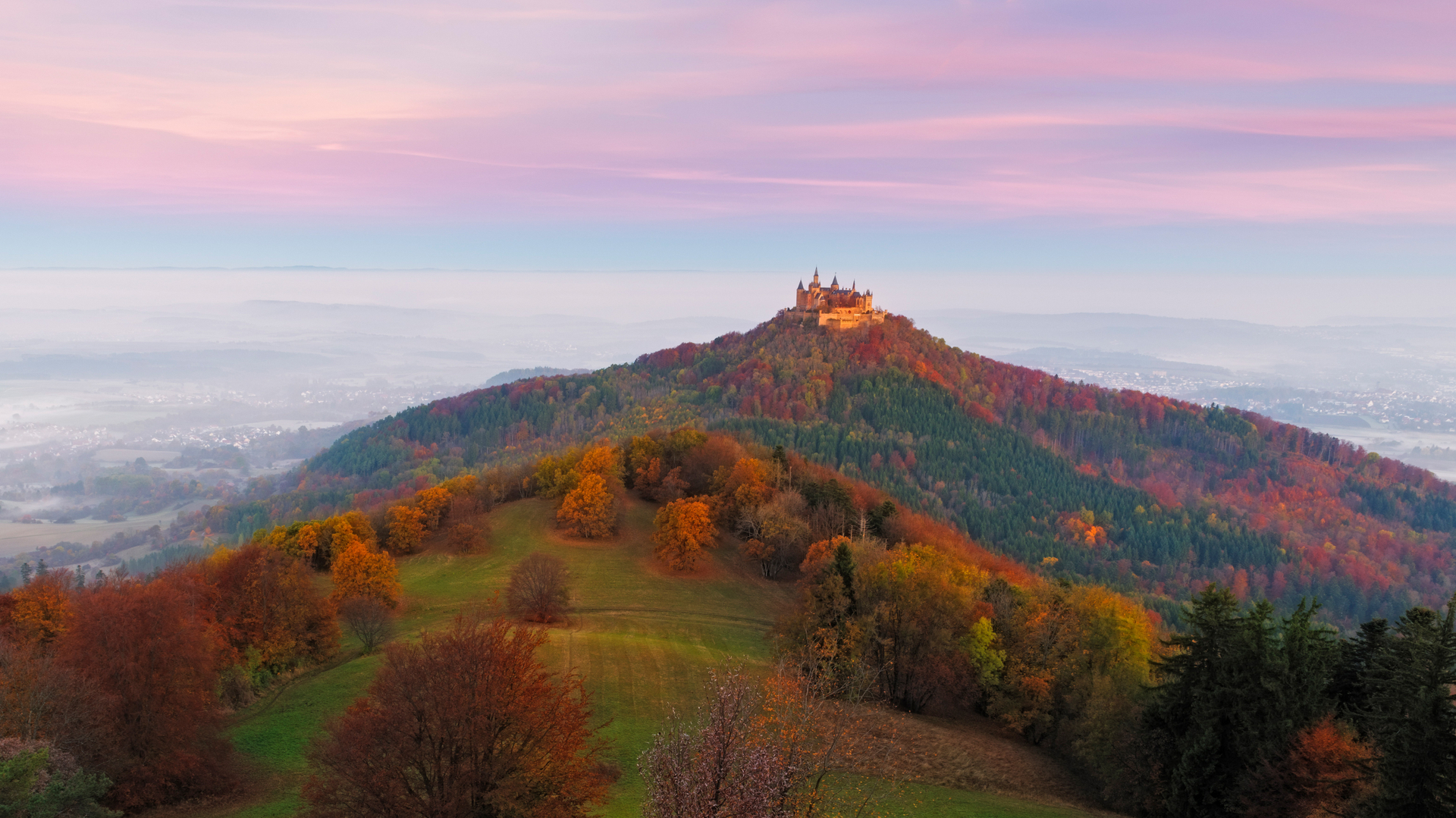 Hohenzollern Castle, Swabian Alps, Baden-Württemberg, Germany (© Cornelia Dorr/eStock Photo)(Bing Australia)
