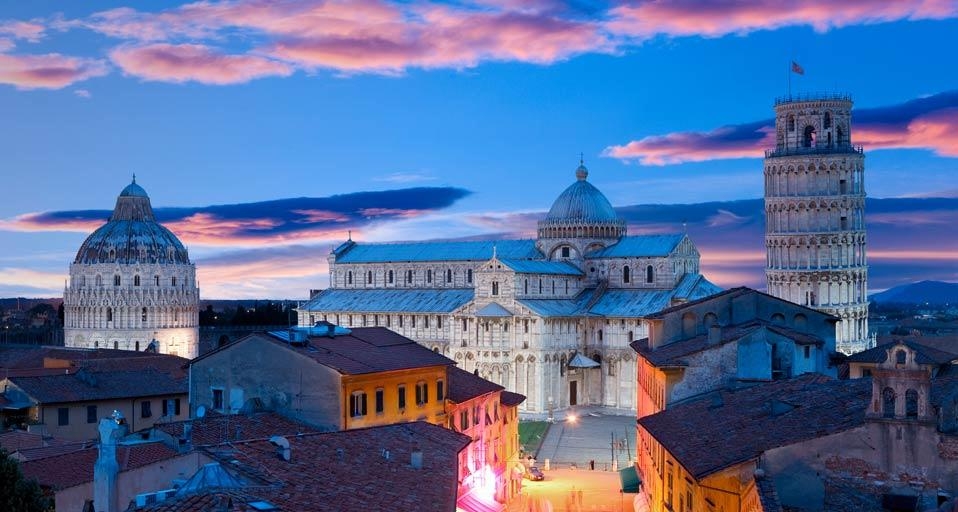 Cathedral of Pisa and its bell tower in Pisa, Italy (© Jean-Pierre Lescourret/Corbis) &copy; (Bing United Kingdom)