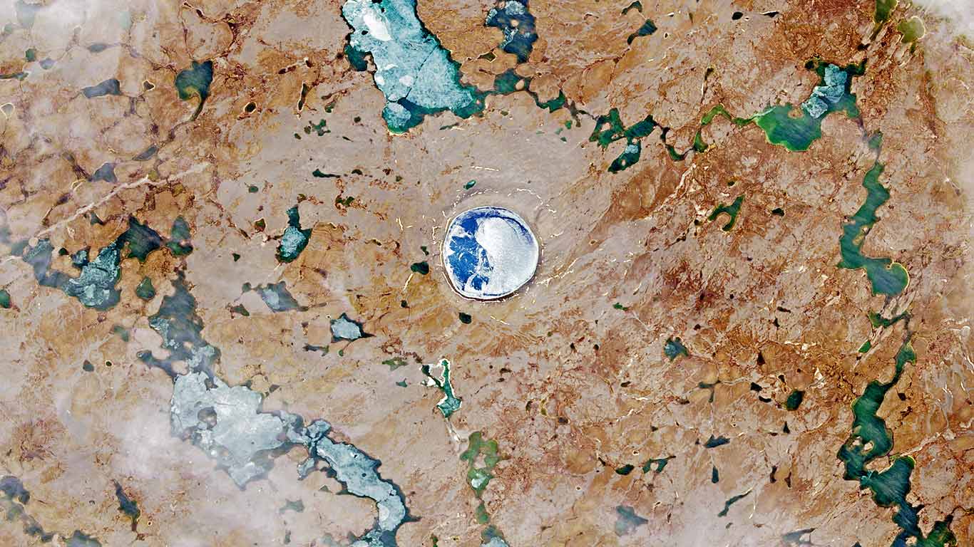 A satellite image of the Pingualuit asteroid impact crater in Quebec (© USGS/NASA Landsat data/Orbital Horizon/Gallo Images/Getty images)(Bing Canada)