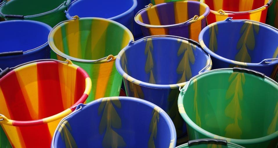 Multicolored buckets at a market in Loropéni, Burkina Faso (© Ivern Photo/age fotostock) &copy; (Bing United Kingdom)