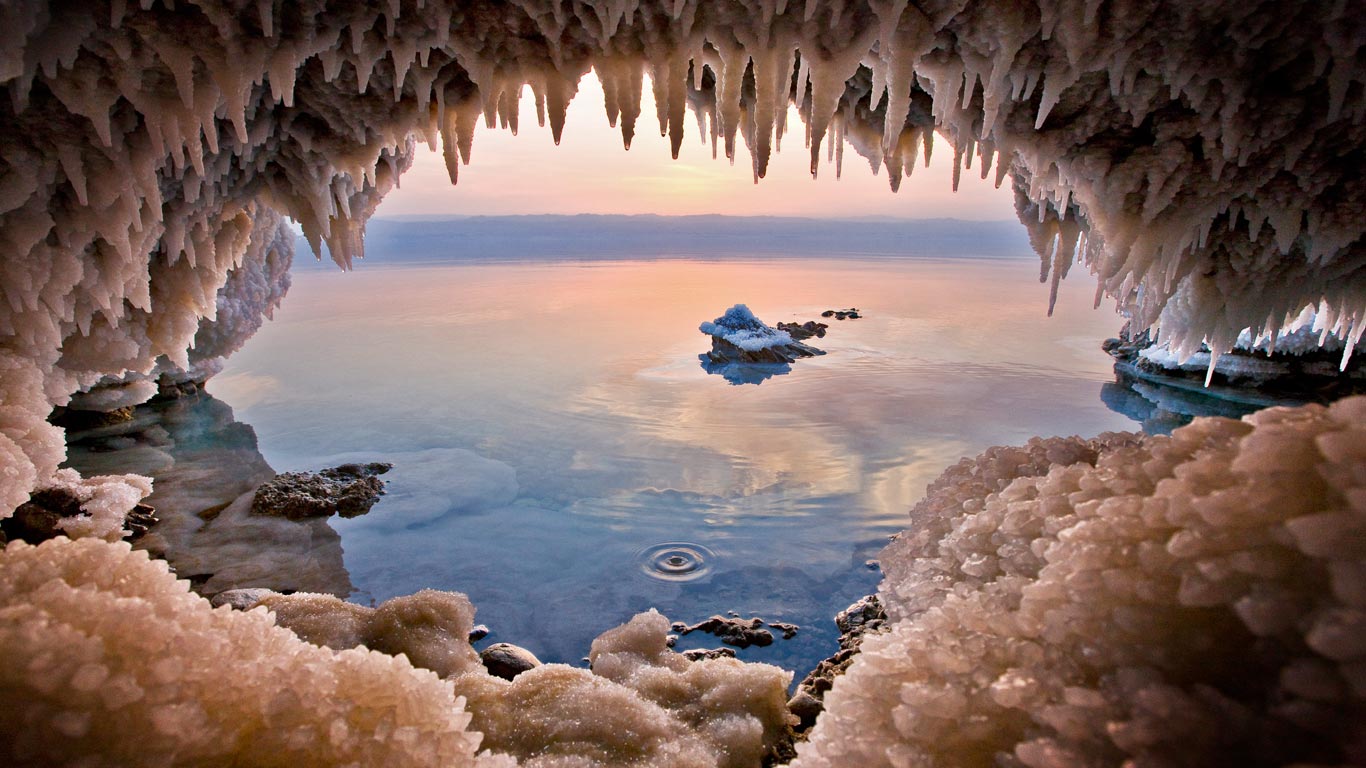 Cave on the Jordanian shore of the Dead Sea near Zara Spring (© George Steinmetz/Corbis)(Bing United Kingdom)