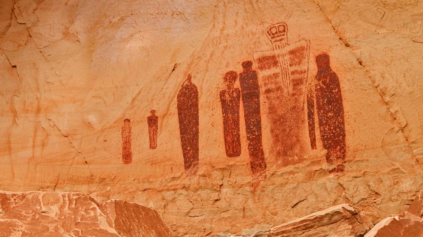 Rock art at the Great Gallery of Horseshoe Canyon, Canyonlands National Park, Utah, USA (© Austin Cronnelly/Tandem Stills + Motion)(Bing United Kingdom)