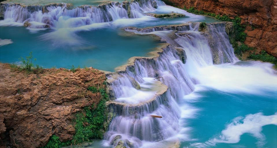 Die Beaver Falls im Grand Canyon, Arizona – Ron Watts /Photolibrary &copy; (Bing Germany)