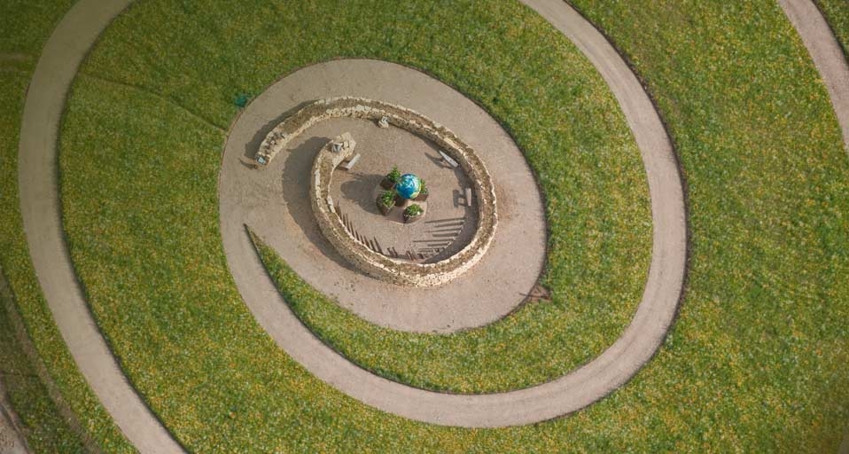 Spiral path in the Royal National Rose Society Gardens, St Albans, England -- Jason Hawkes/Corbis &copy; (Bing United Kingdom)