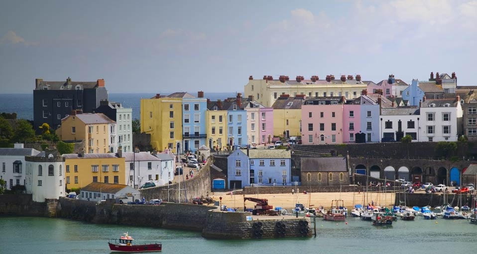 Tenby Harbour Pembrokeshire Wales - Chris Warren/age fotostock &copy; (Bing United Kingdom)