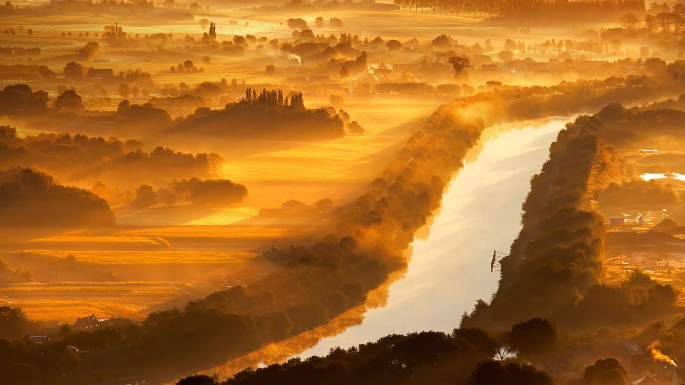 Yser River in West Flanders, Belgium (© Wouter Pattyn/Minden Pictures)(Bing United Kingdom)