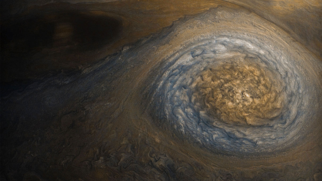 从朱诺号上观察到的木星风暴 (© NASA/JPL-Caltech/SwRI/MSSS/Gerald Eichstadt/Sean Doran)(Bing China)
