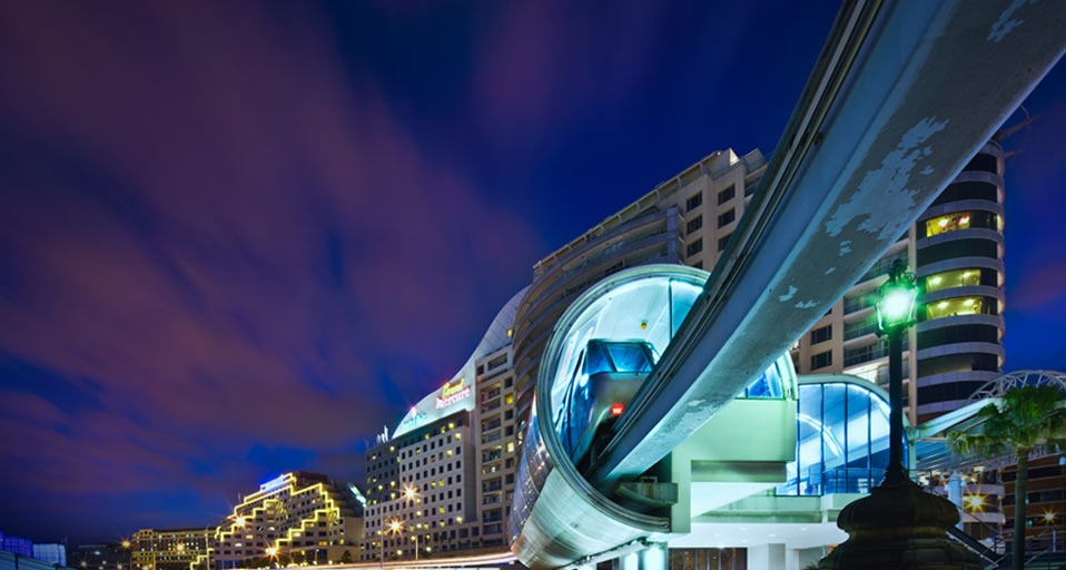 Monorail stop at Darling Harbour, Sydney, Australia – Jon Hicks/Corbis &copy; (Bing United Kingdom)