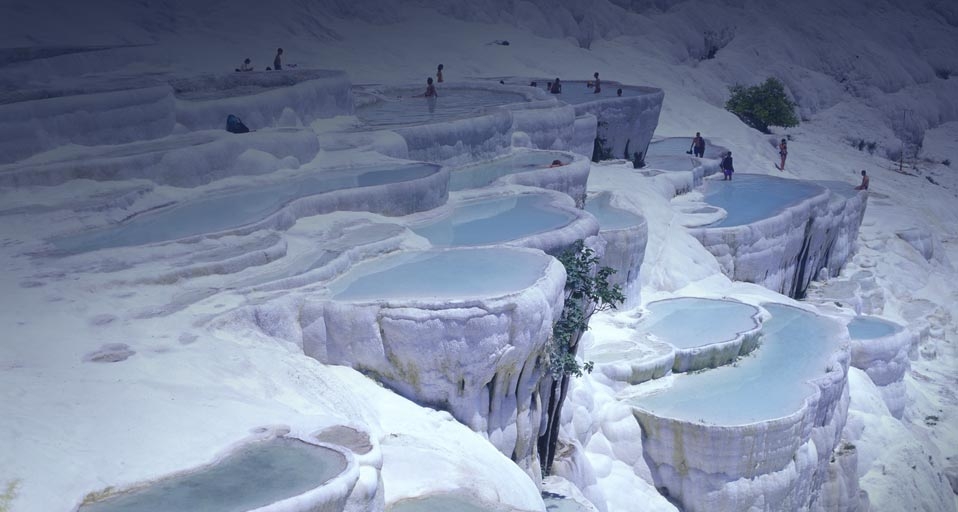 Travertine pools, Pamukkale,Turkey -- Kordcom Kordcom/Photolibrary &copy; (Bing United Kingdom)
