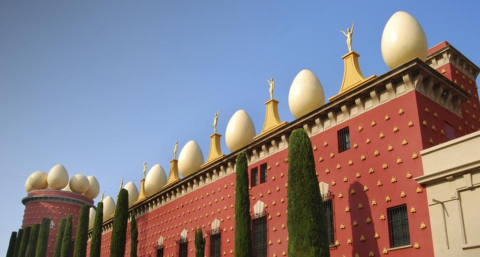 Salvador Dali Theatre-Museum, Catalonia, Girona, Figueres, Spain - Elfi Kluck/Copyright 2009 photolibrary.com &copy; (Bing United Kingdom)