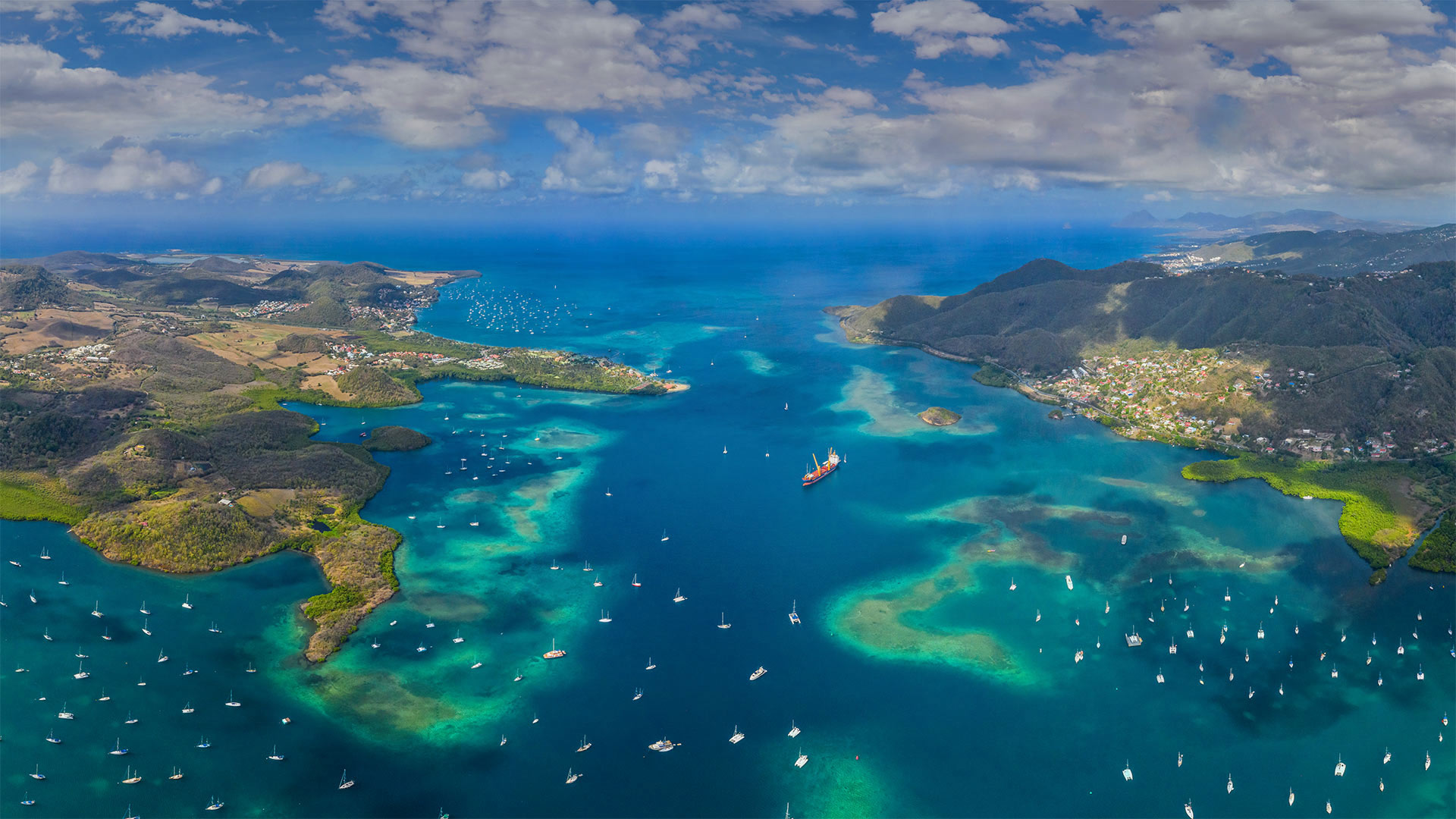 Martinique, Lesser Antilles, Caribbean Sea (© Airpano LLC/Amazing Aerial Agency)(Bing Canada)