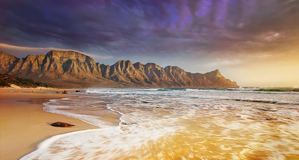 Kogelberg Mountains, South Africa (© Martin Harvey/Corbis) &copy; (Bing United Kingdom)