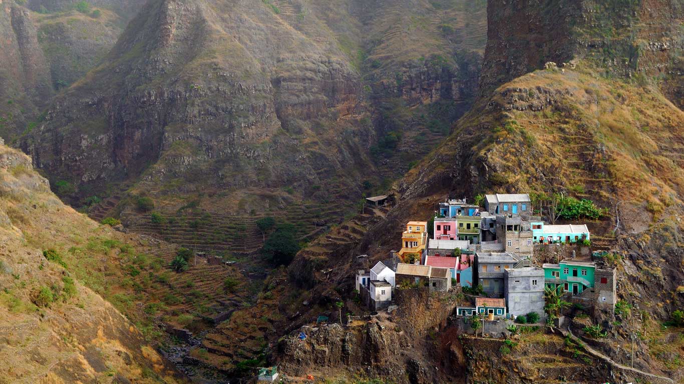 Fontainhas village on Santo Antão island, the Republic of Cabo Verde (© Guiziou Franck/Getty Images)(Bing United Kingdom)