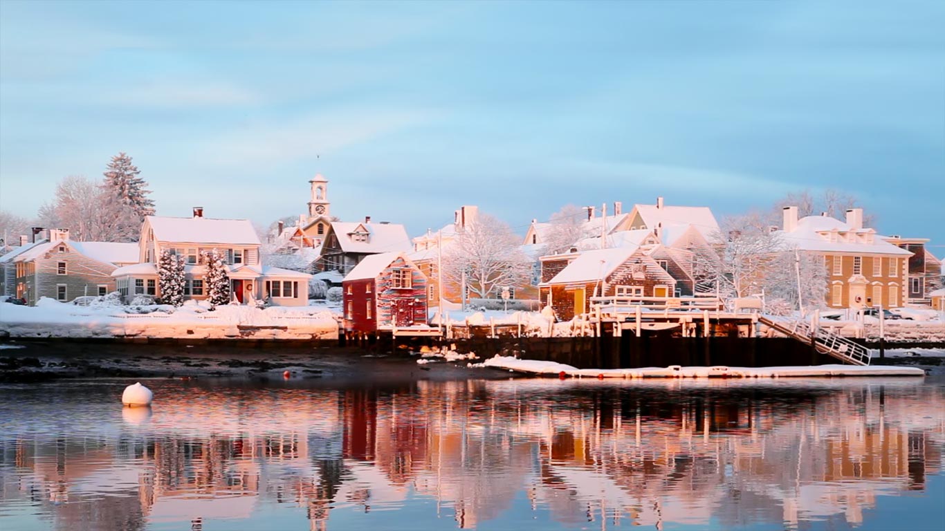 Piscataqua River, Portsmouth, New Hampshire, USA (© Denis Tangney Jr./Getty Images)(Bing United Kingdom)