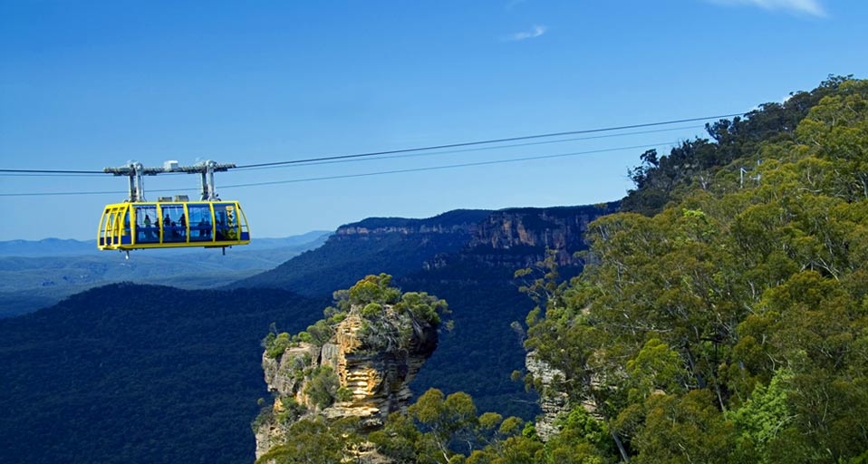 The Scenic Skyway over Orphan rock in the Blue Mountains, Katoomba, NSW, Australia -- Geoff Higgins/Photolibrary &copy; (Bing United Kingdom)