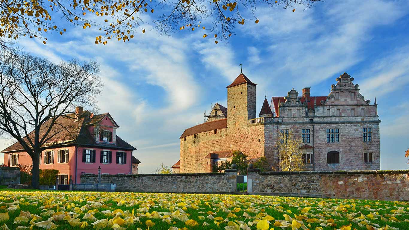 Cadolzburg, Bayern, Deutschland (© Rüdiger Hess/geo-select FotoArt)(Bing Deutschland)