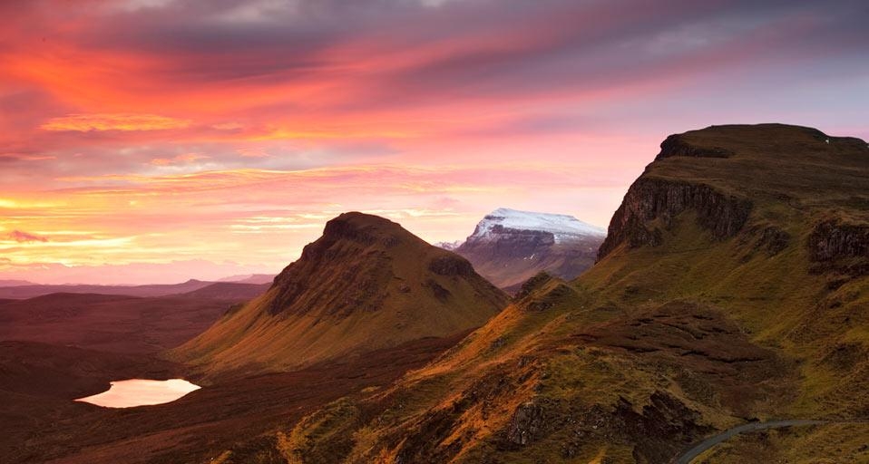 Colourful dawn over The Quiraing, Isle of Skye, Scotland (© David Clapp/Getty) &copy; (Bing United Kingdom)