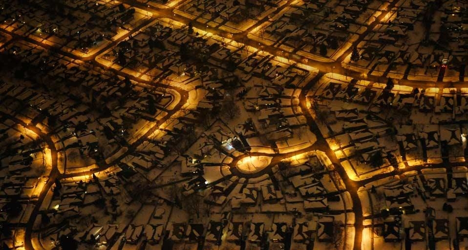 Subdivision outside of Toronto, Ontario, Canada (© The Toronto Star/ ZUMA Press / Axiom) &copy; (Bing Canada)