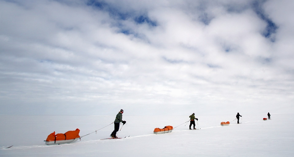 Skiers pulling sledges on route to South Pole, Antarctica -- Fiona McIntosh/Getty Images &copy; (Bing United Kingdom)