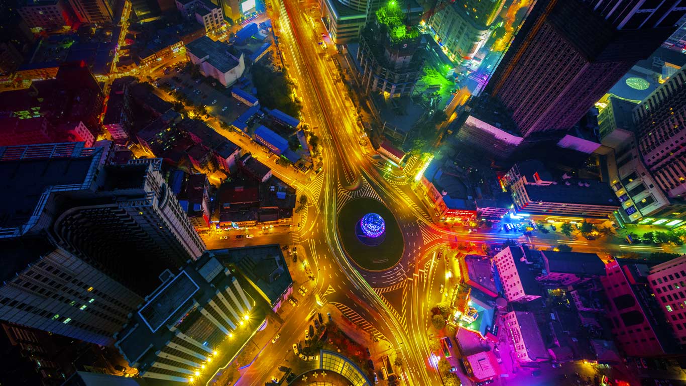 Friendship Square in Dalian, China (© Rob Whitworth/Getty Images)(Bing United Kingdom)