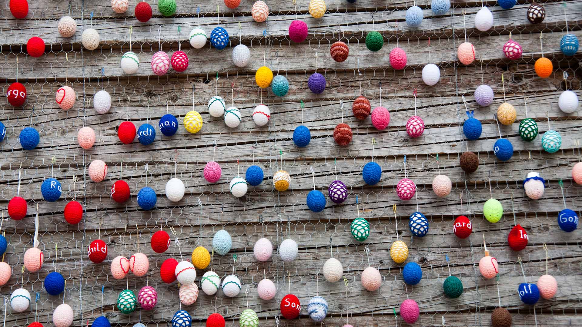 ｢イースターの飾り｣ドイツ, ベルリン (© plainpicture/Christian Reister)(Bing Japan)