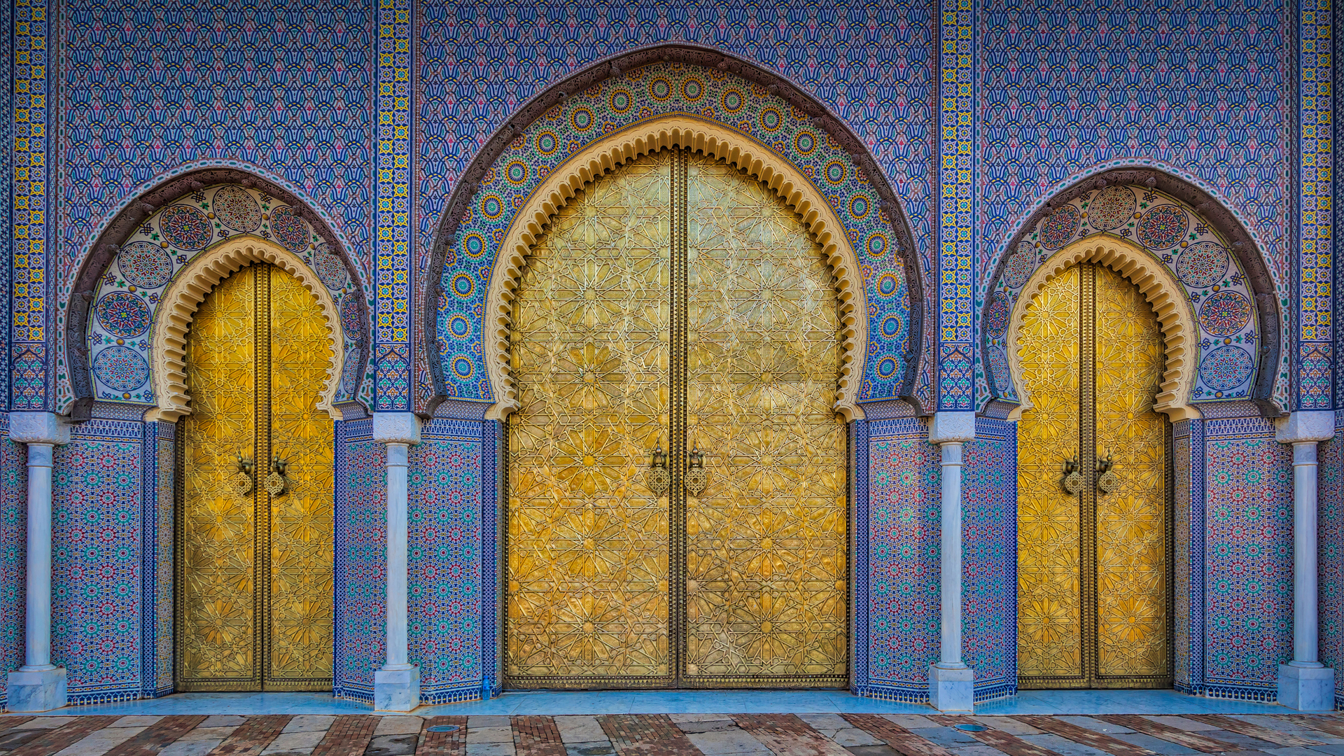 The gates of the Royal Palace (Dar al-Makhzen) in Fez, Morocco (© Adam Smigielski/Getty Images)(Bing United States)