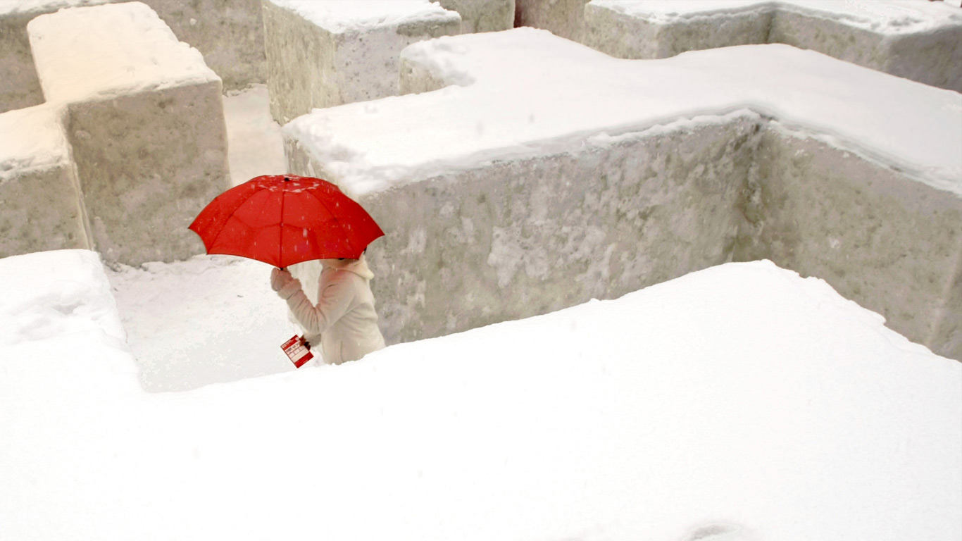 ｢雪の大迷路｣北海道, 札幌 (© KIM KYUNG-HOON/REUTERS/Reuters)(Bing Japan)
