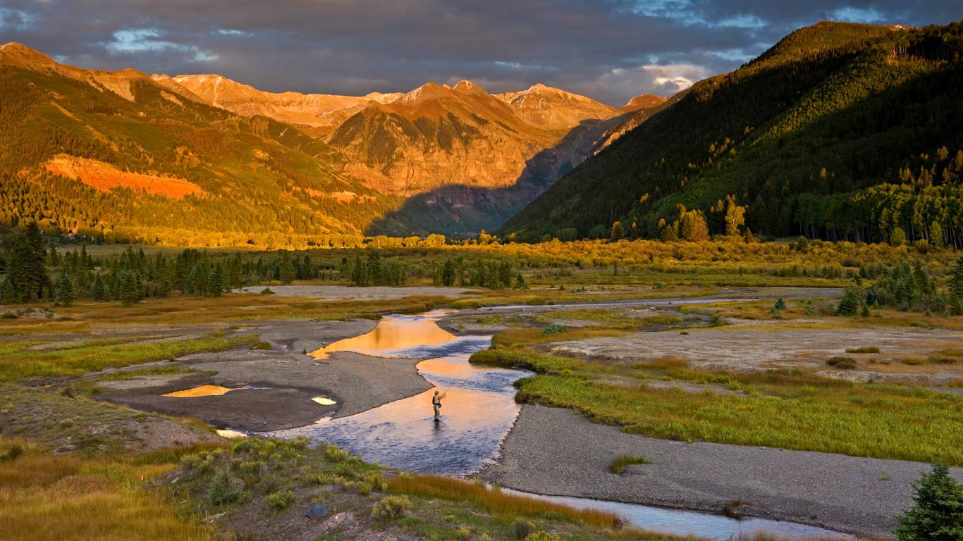 Fly fishing on the San Miguel River of Colorado (© Whit Richardson/Aurora Photos)(Bing United States)