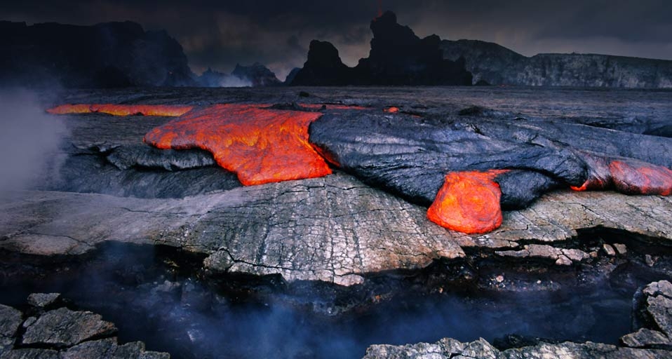 ｢キラウエア火山｣ハワイ -- Frans Lanting/Corbis &copy; (Bing Japan)