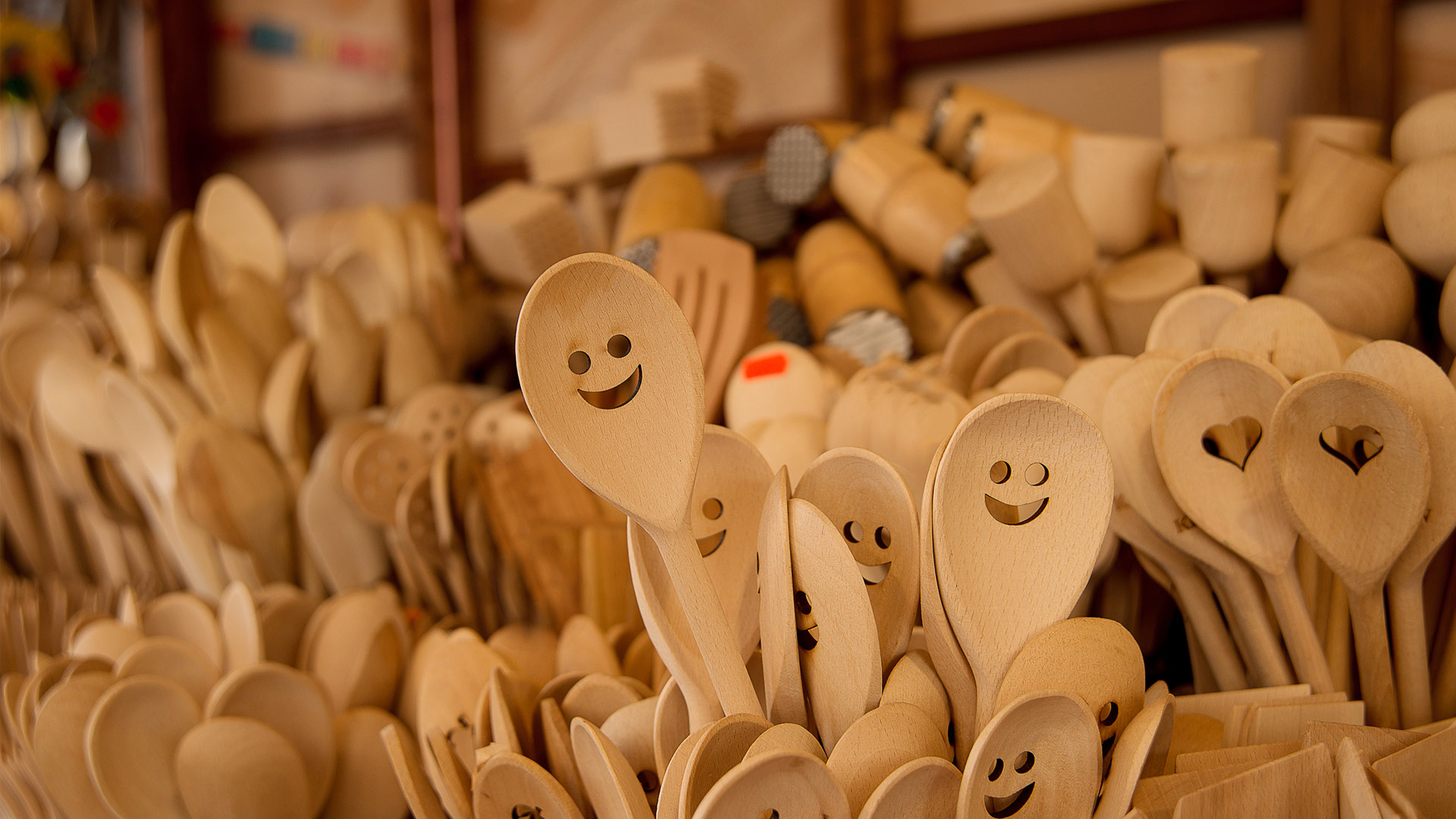 Cuillères en bois contentes d’elles  (© nataistock/iStock/Getty Images Plus)(Bing France)