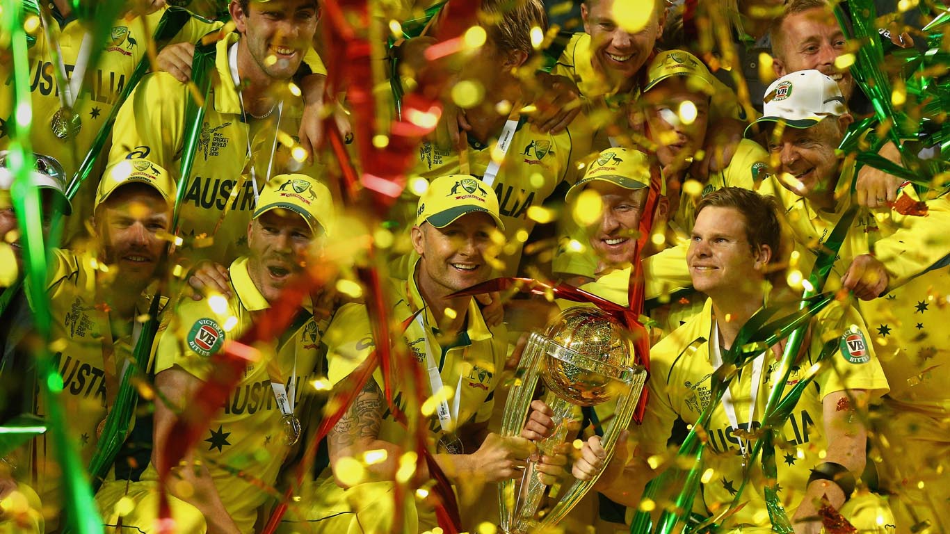 Australian cricket team celebrate at the MCG on Sunday (© Cameron Spencer/Getty Images)(Bing Australia)