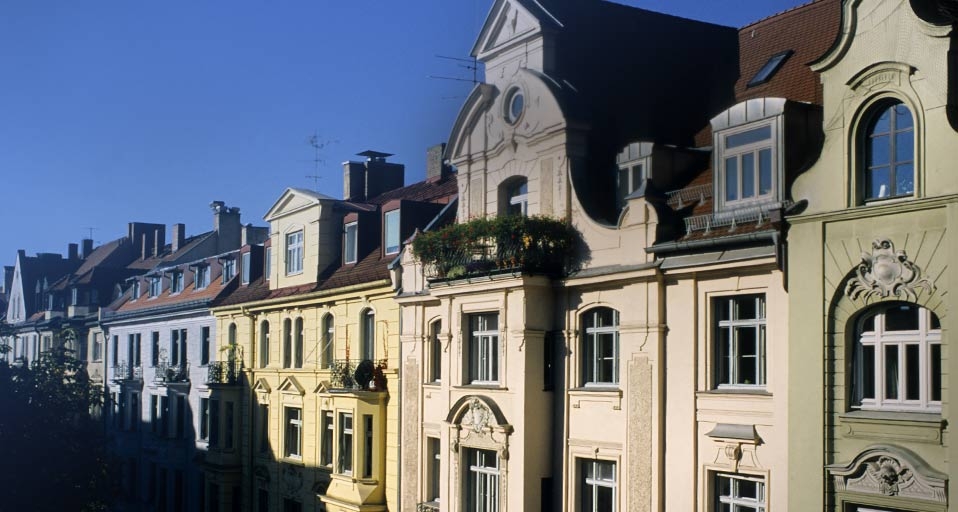 Die Hans-Sachs-Straße im Glockenbachviertel, München (© Torrione Stefano/Hemis/Axiom Photographic) &copy; (Bing Germany)