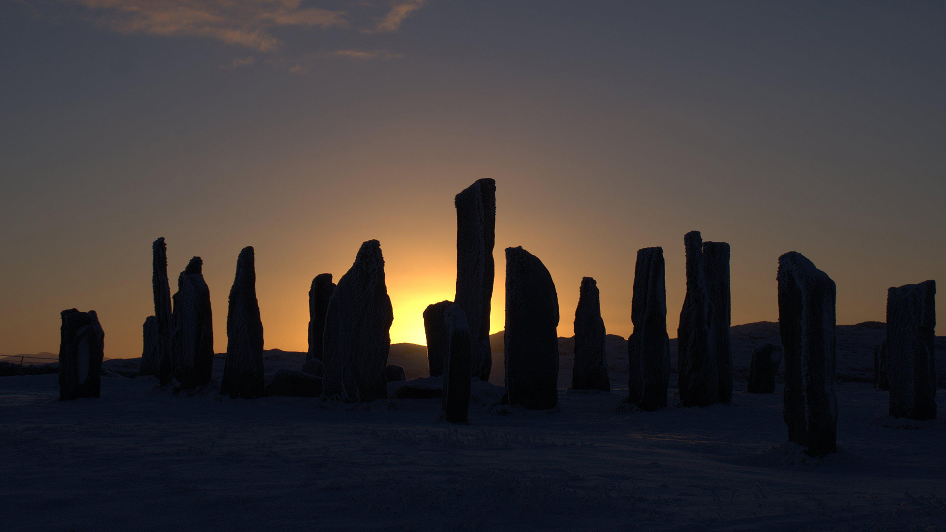The Callanish Stones, Isle of Lewis, at sunset (© Neil MacConnell/Alamy Stock Photo)(Bing United Kingdom)