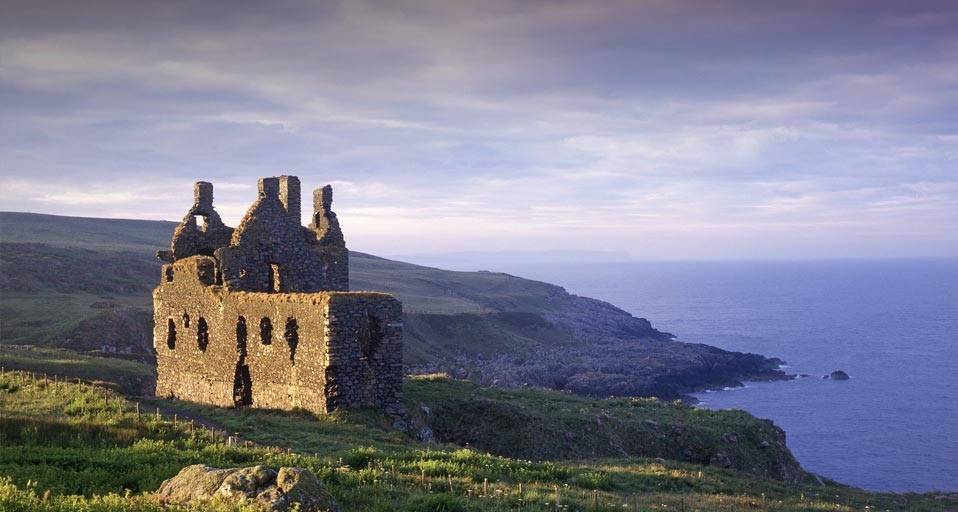 Dunskey Castle -- Andy Williams/Photolibrary &copy; (Bing United Kingdom)