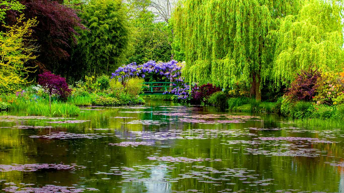 Jardin de Claude Monet à Giverny au printemps, Eure, Haute-Normandie (© Oleg Bakhirev/Shutterstock)(Bing France)