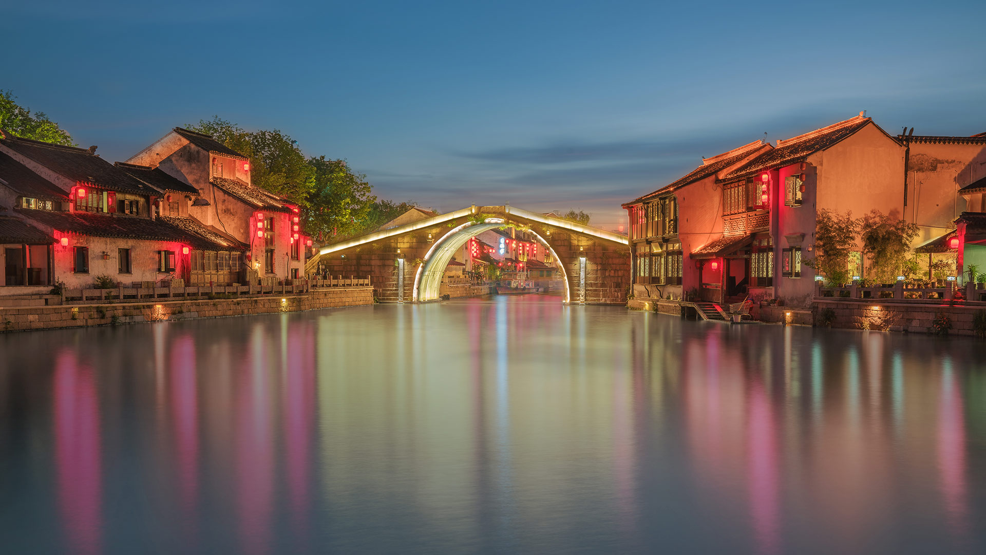 【今日清明】 (© Hanyu Qiu/Shutterstock)(Bing China)