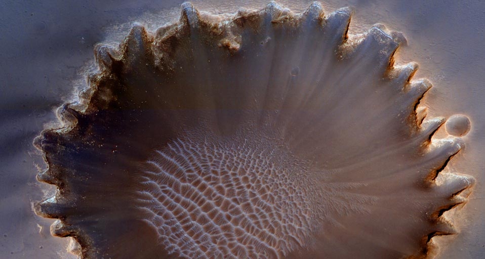 Mars (© Exactostock/Superstock) &copy; (Bing United Kingdom)